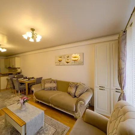 Apartman Grand Park Nude Iulius Mall
