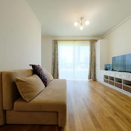 Grand Park Nude Iulius Mall Apartman *